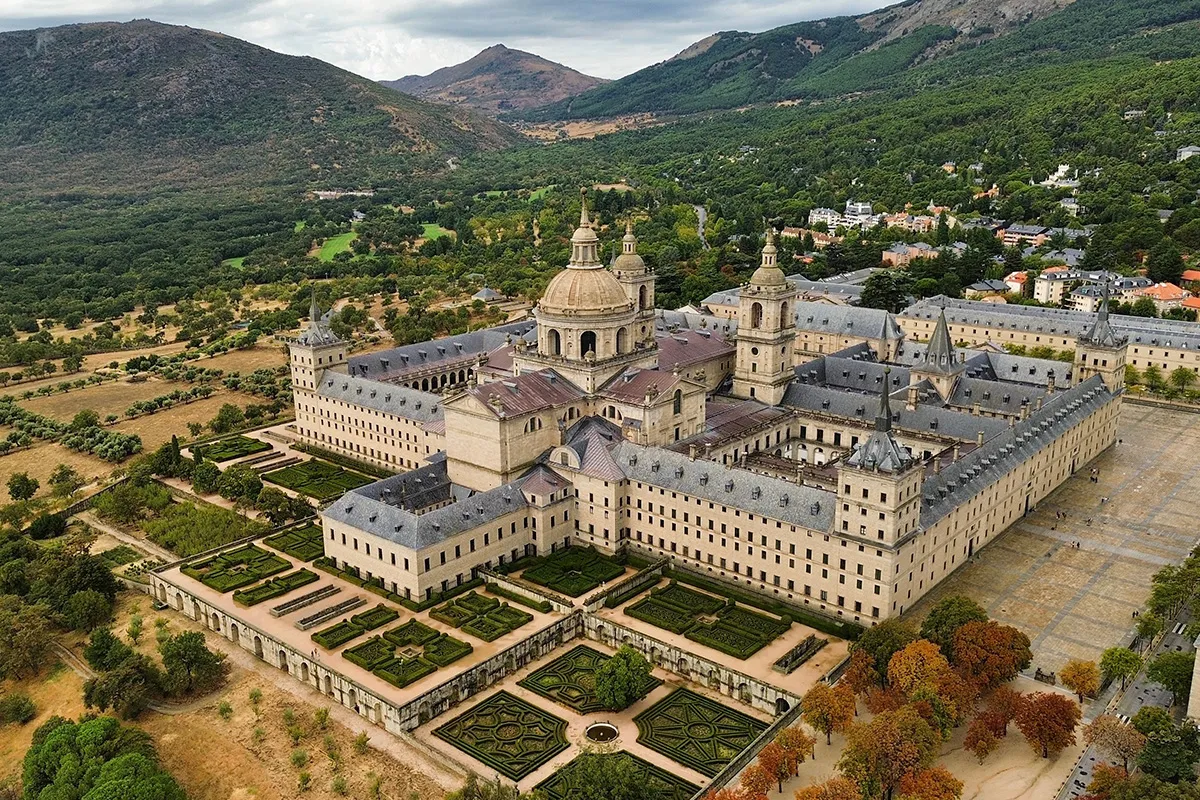 Madrid – Valle de Cuelgamuros – El Escorial – Madrid